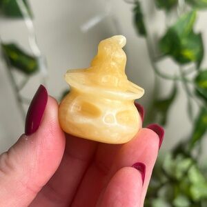 ONE Orange Calcite Jack-O-Lantern Carving